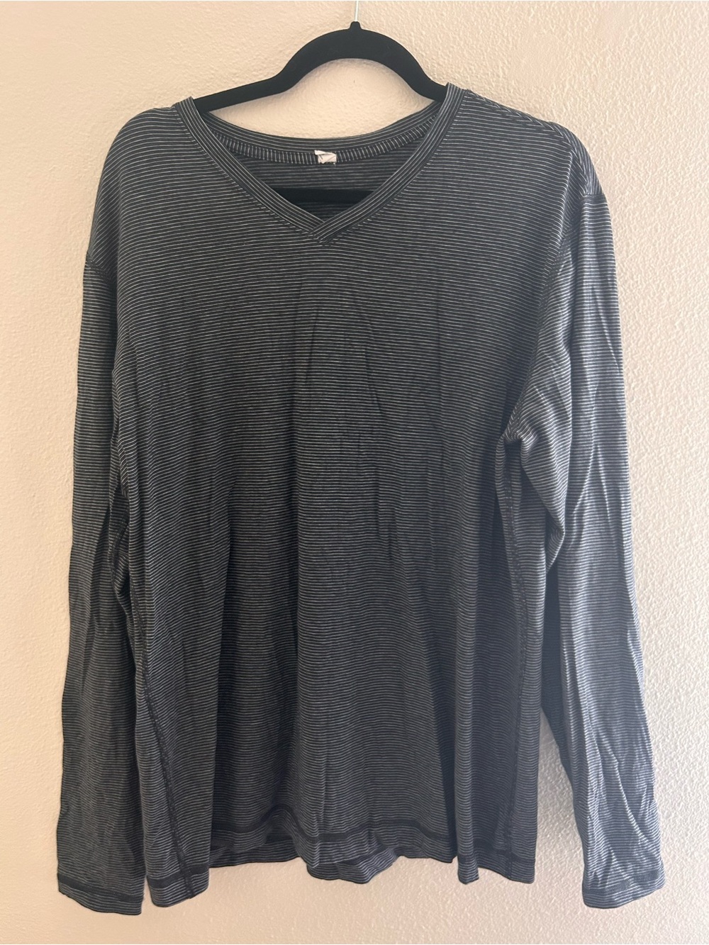 Lululemon Long Sleeve V-Neck | black and white striped